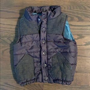 12 month kids vest! Perfect condition.